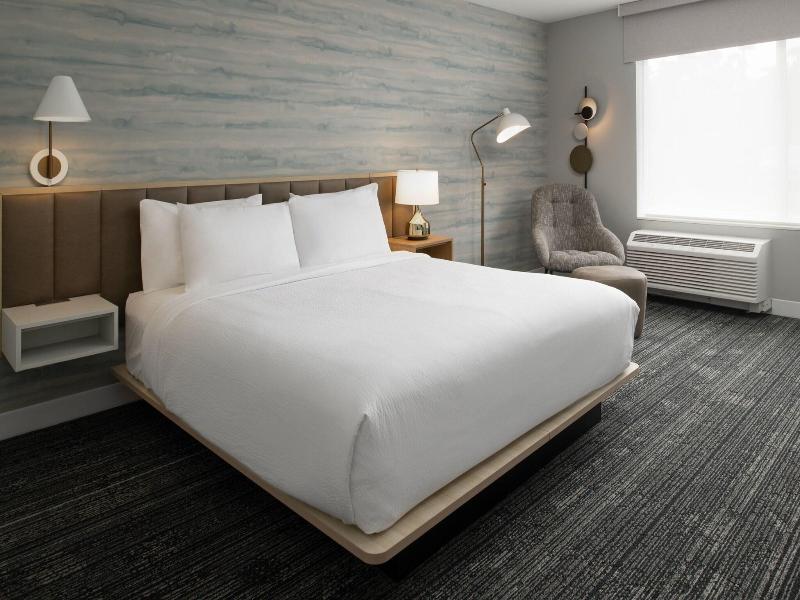 Towneplace Suites By Marriott Eugene image