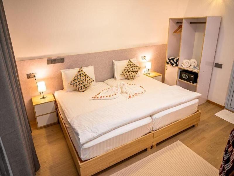 Holiday Crib image