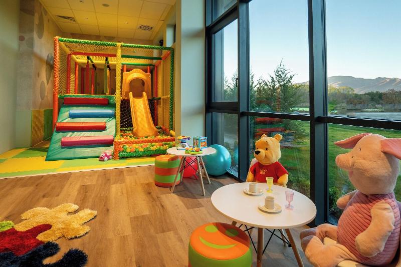 Atmosphere Hotel image