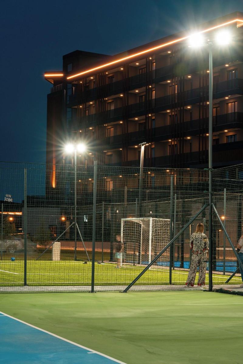 Atmosphere Hotel image