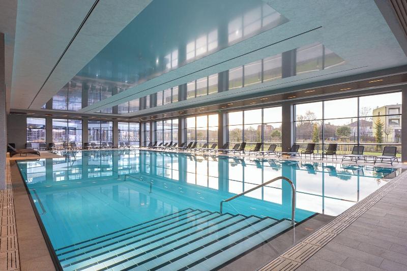 Atmosphere Hotel image