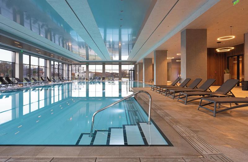 Atmosphere Hotel image