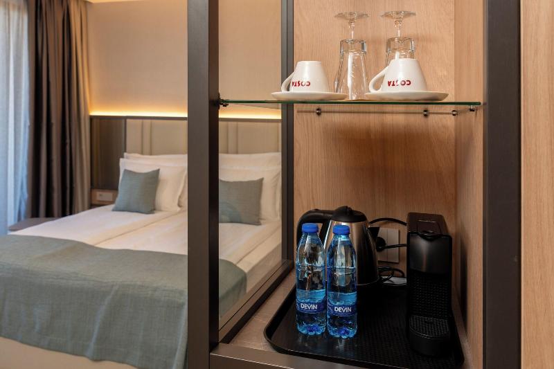 Atmosphere Hotel image