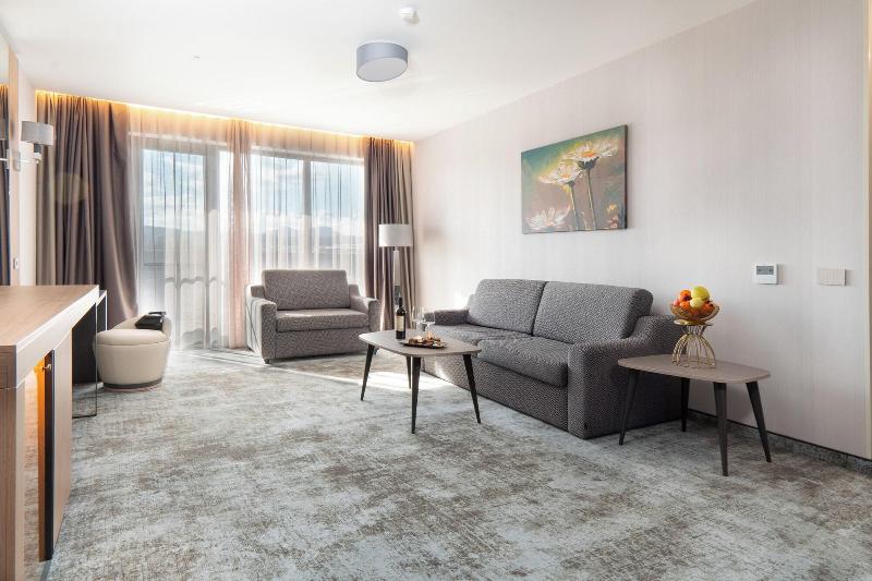 Atmosphere Hotel image