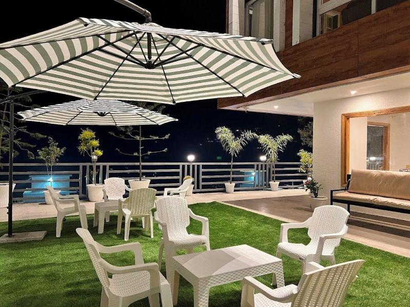 Hotel Rockland Residency image