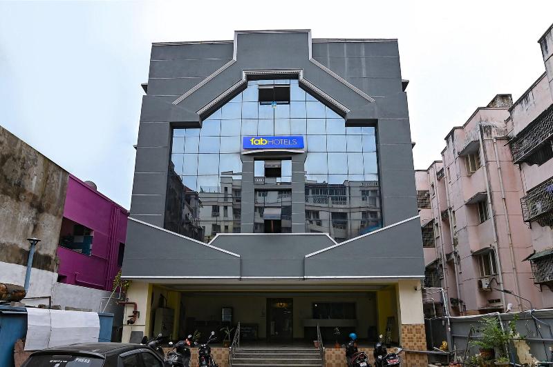 Fabhotel Neethu Residency image