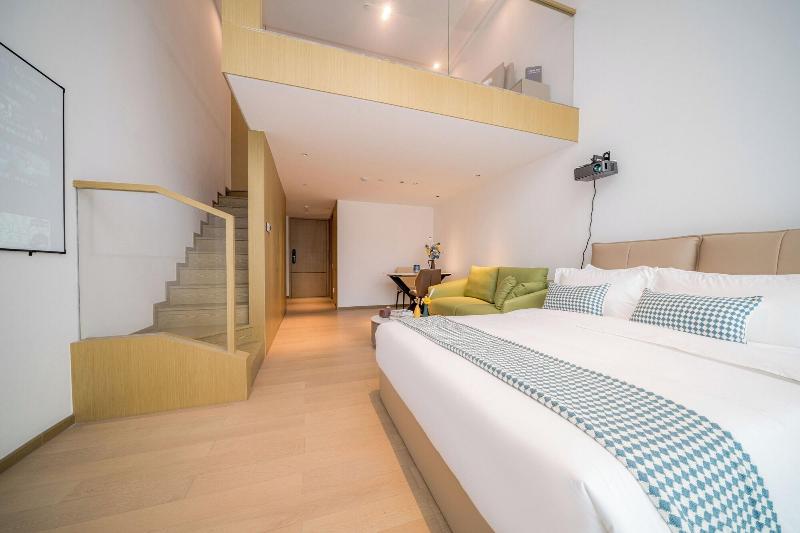 F Town Fangtang Hotel Shenzhen City image