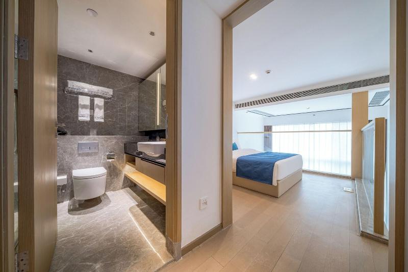 F Town Fangtang Hotel Shenzhen City image