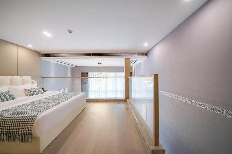 F Town Fangtang Hotel Shenzhen City image