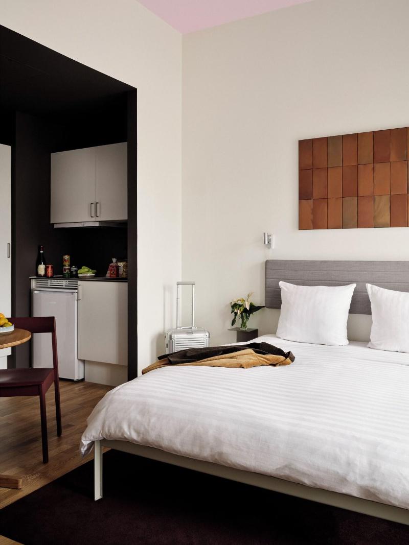 Mekano Apartment Hotel image