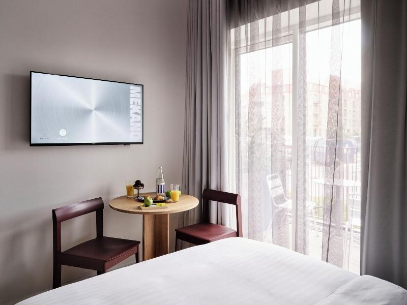Mekano Apartment Hotel image
