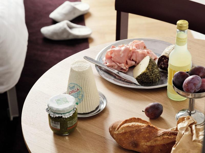 Mekano Apartment Hotel image