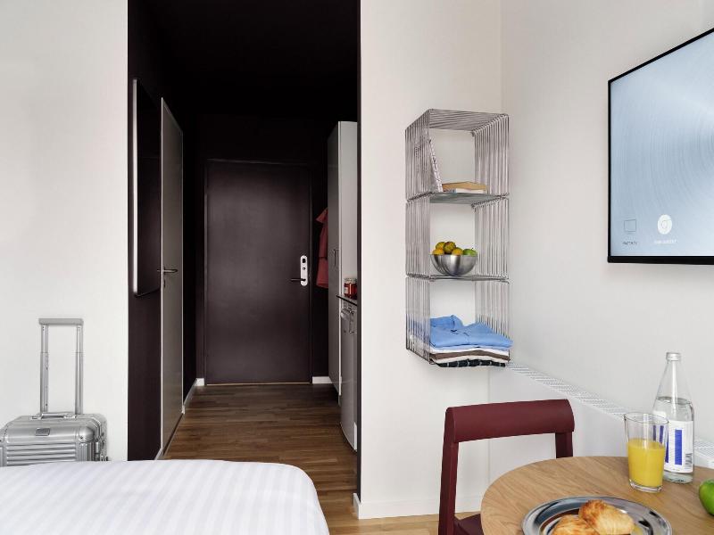 Mekano Apartment Hotel image