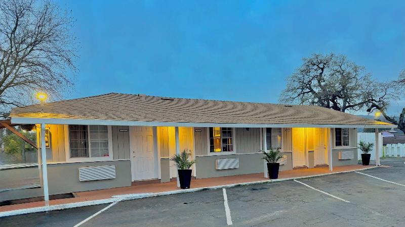 Budget Motel image
