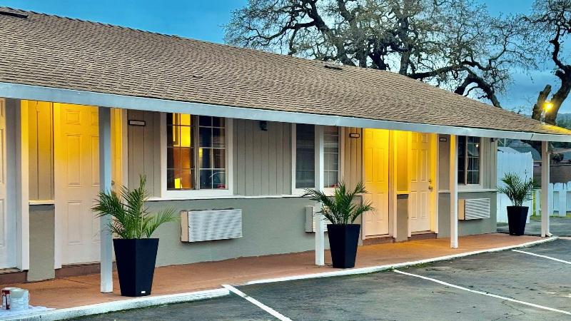 Budget Motel image