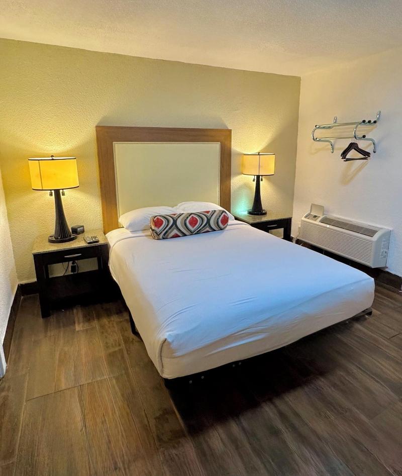 Budget Motel image