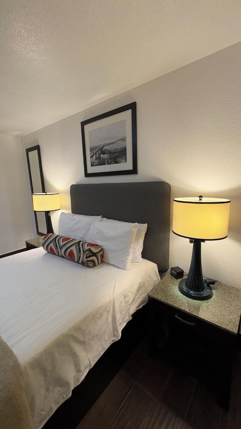 Budget Motel image