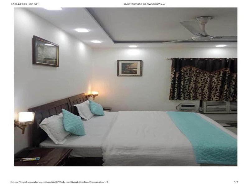 Room In B B Home Stay Bed And Break Fast image