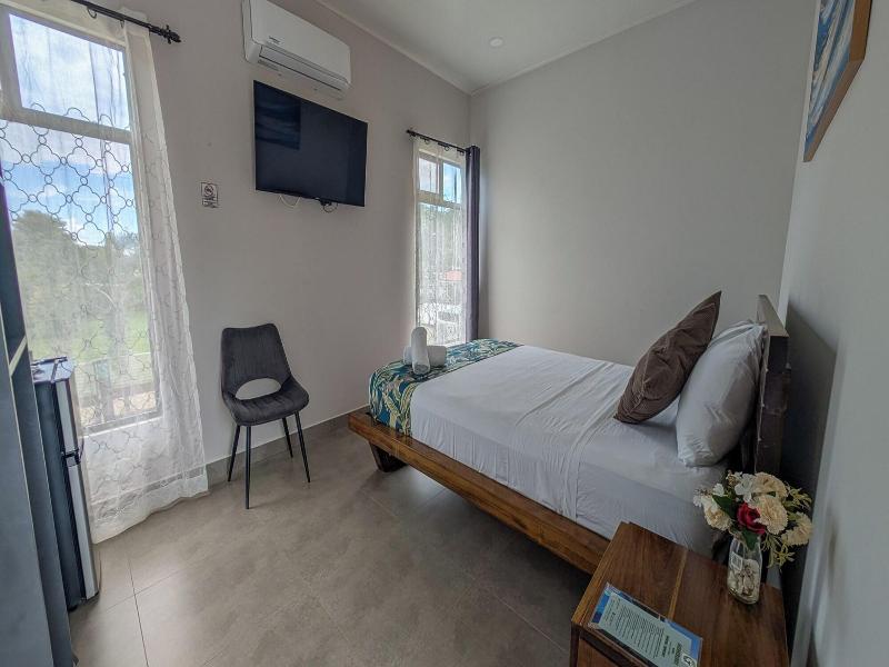 Hotel Uvita Forest image