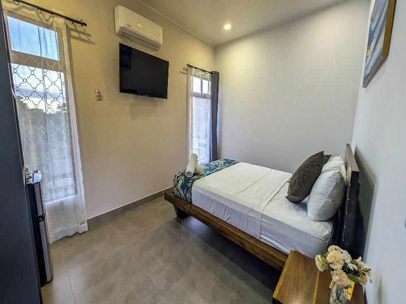 Hotel Uvita Forest image