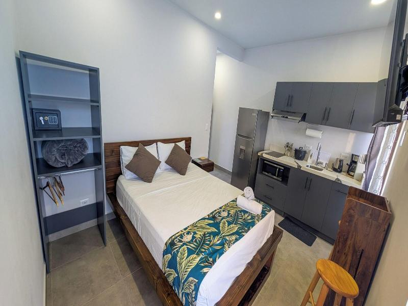 Hotel Uvita Forest image