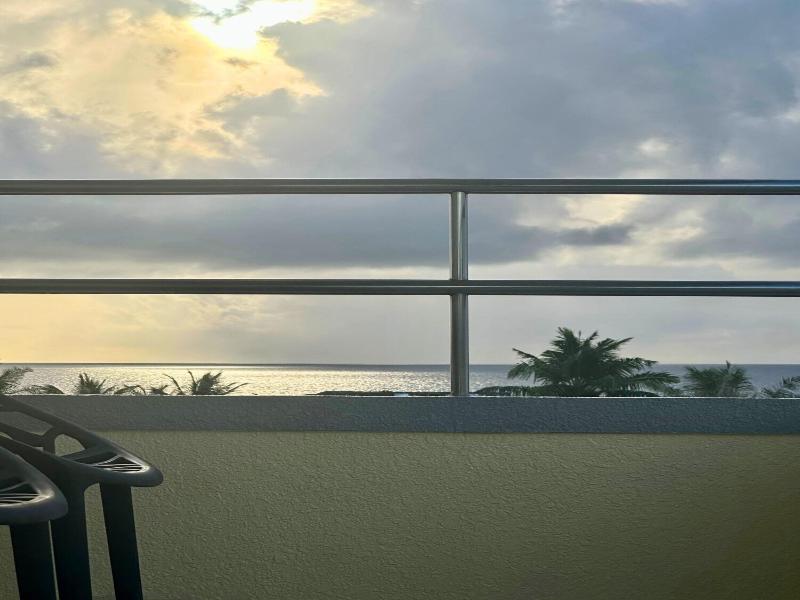 Noah Private Beach House image