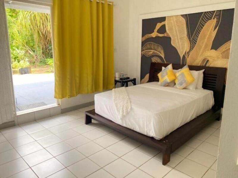 Lf Jungle Retreat image