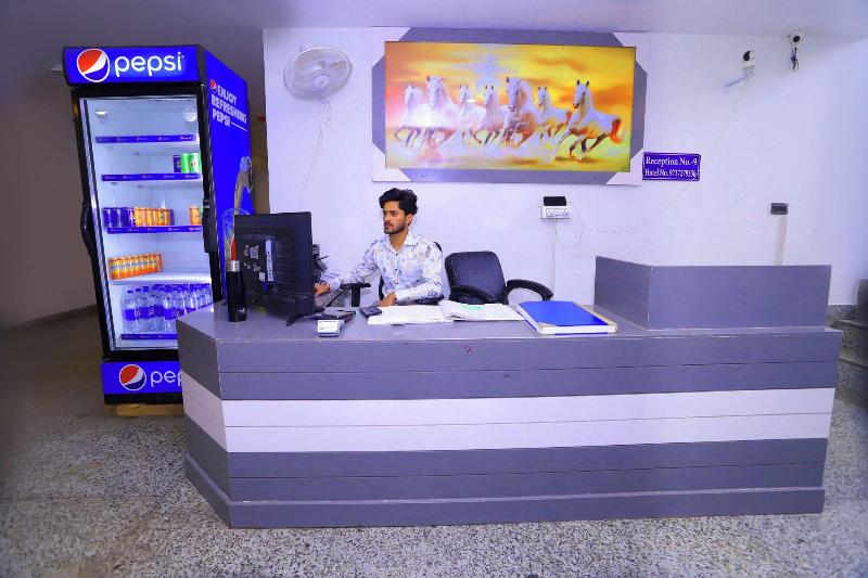 Hotel Core One Bliss image