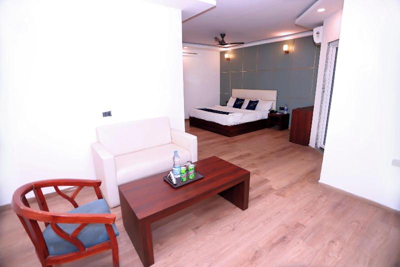 Hotel Core One Bliss image