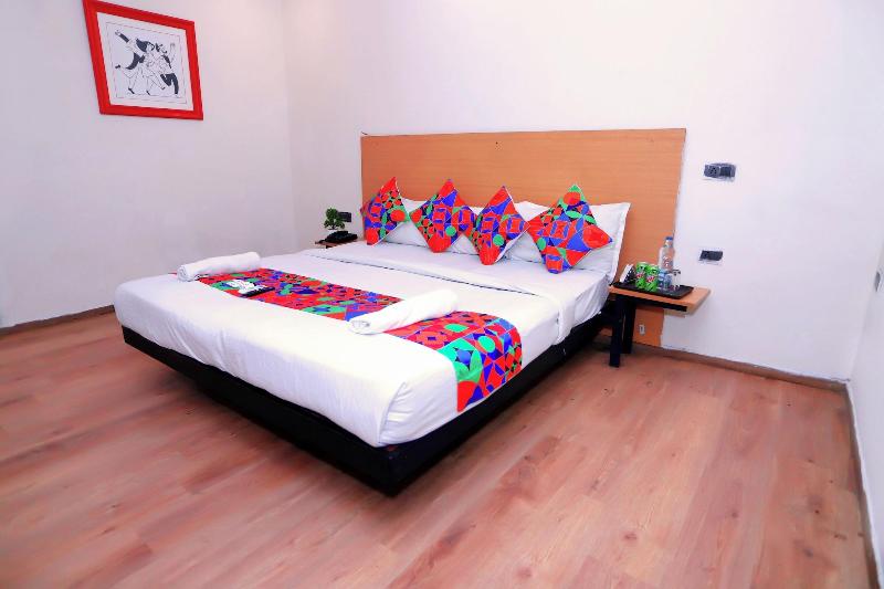 Hotel Core One Bliss image