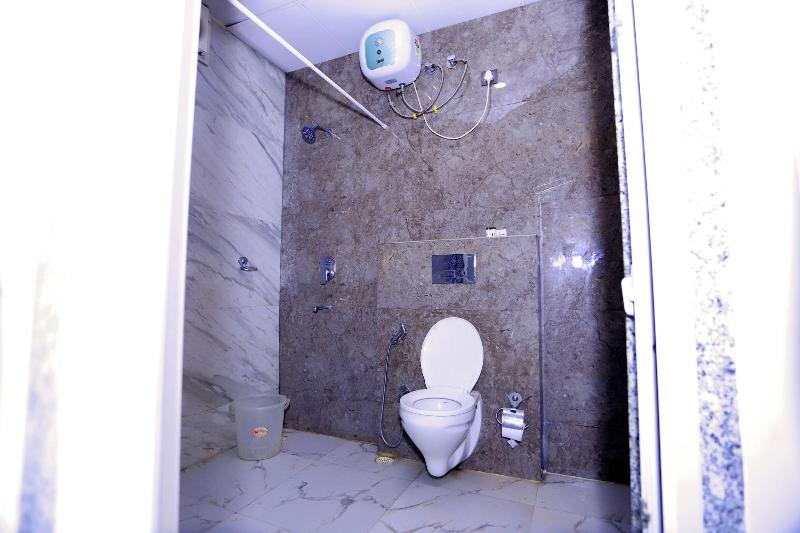Hotel Core One Bliss image