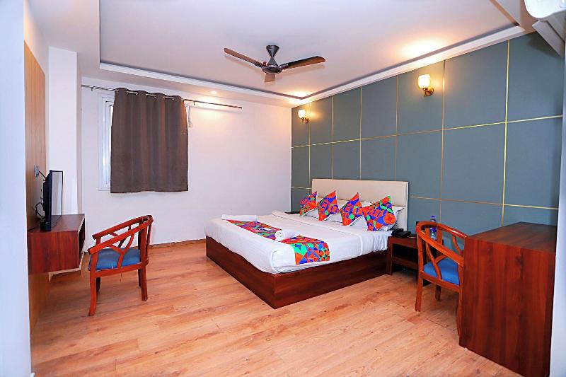 Hotel Core One Bliss image