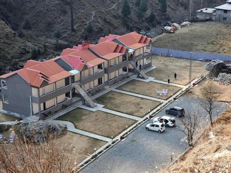 Salsa Resort image