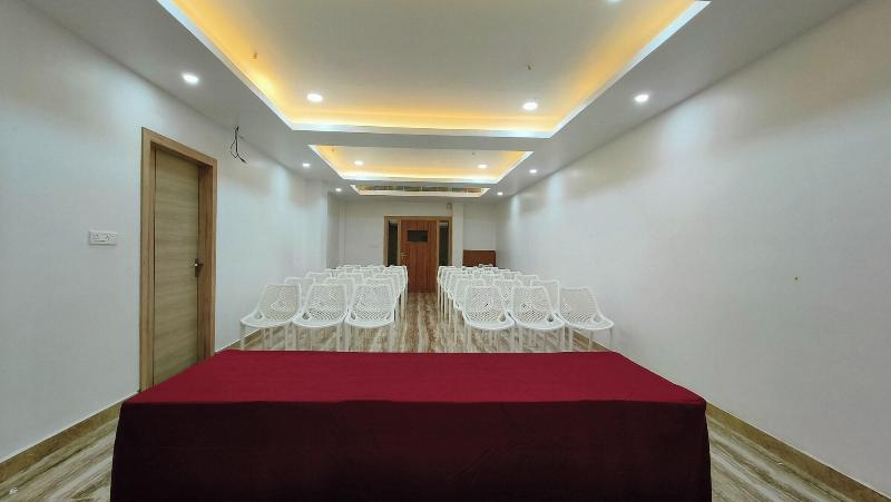 Vbrance Luxury Boutique Hotel image