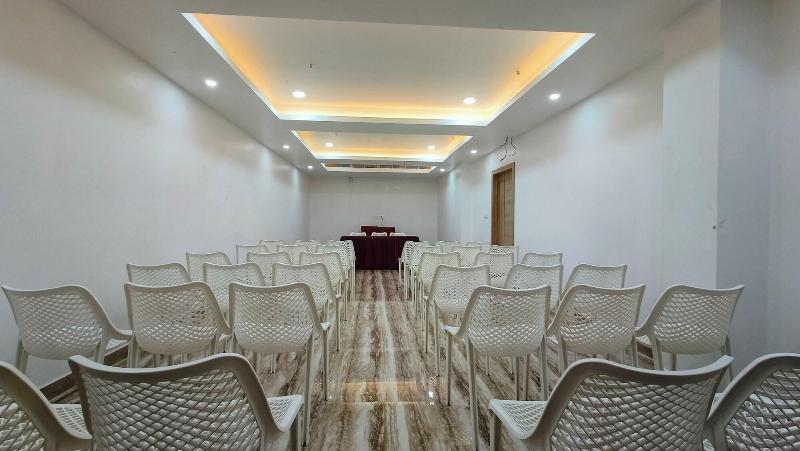 Vbrance Luxury Boutique Hotel image