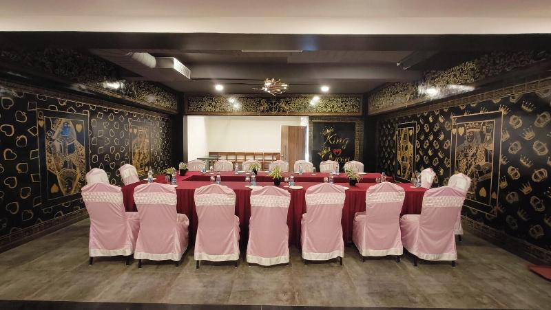 Vbrance Luxury Boutique Hotel image