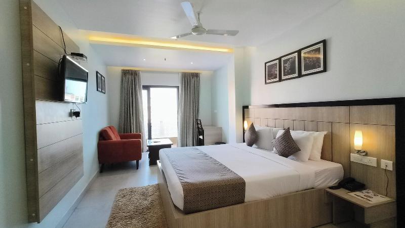 Vbrance Luxury Boutique Hotel image