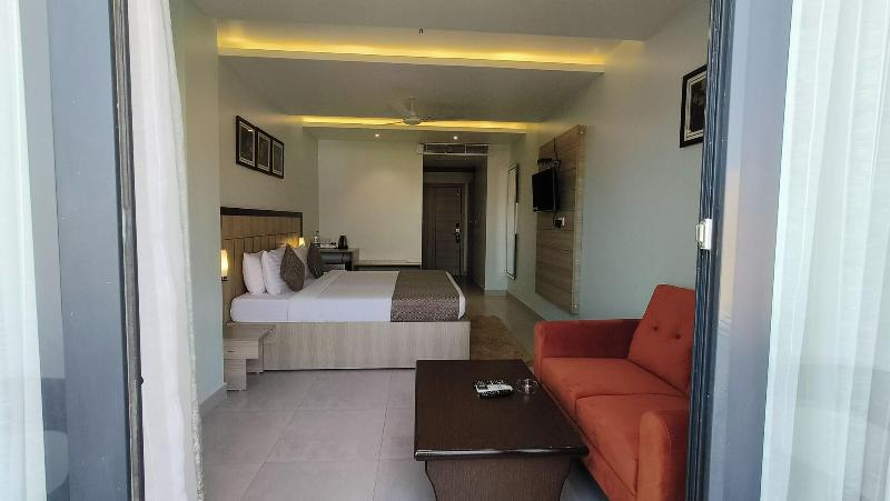 Vbrance Luxury Boutique Hotel image