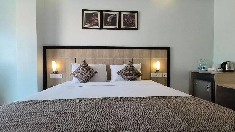 Vbrance Luxury Boutique Hotel image