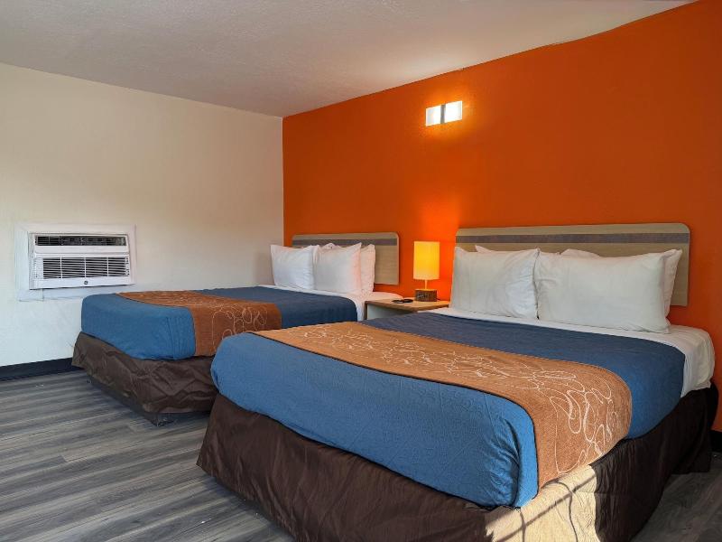 Ponca Motel image