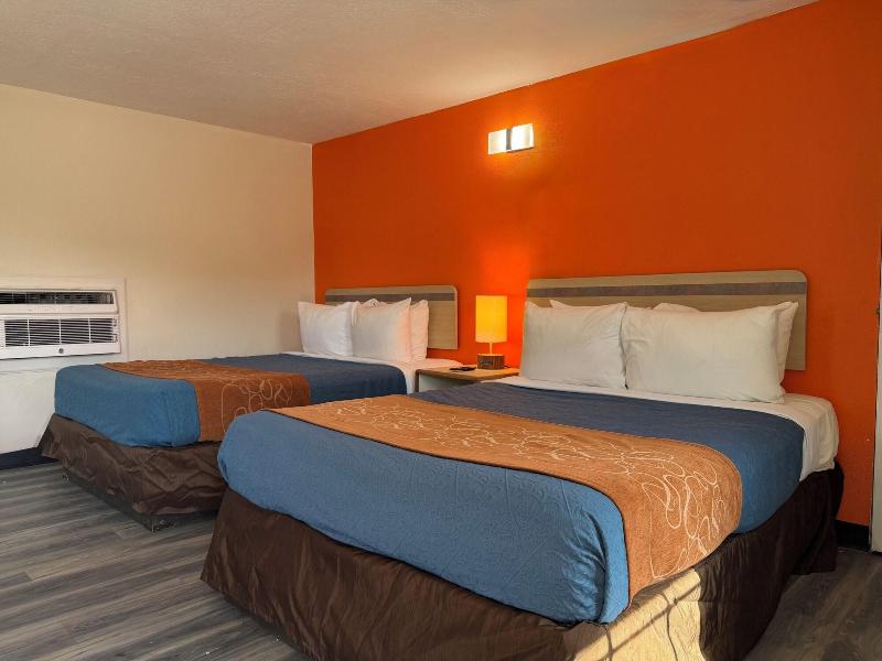 Ponca Motel image