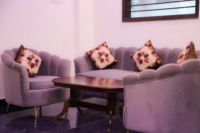 Hotel Surya International image