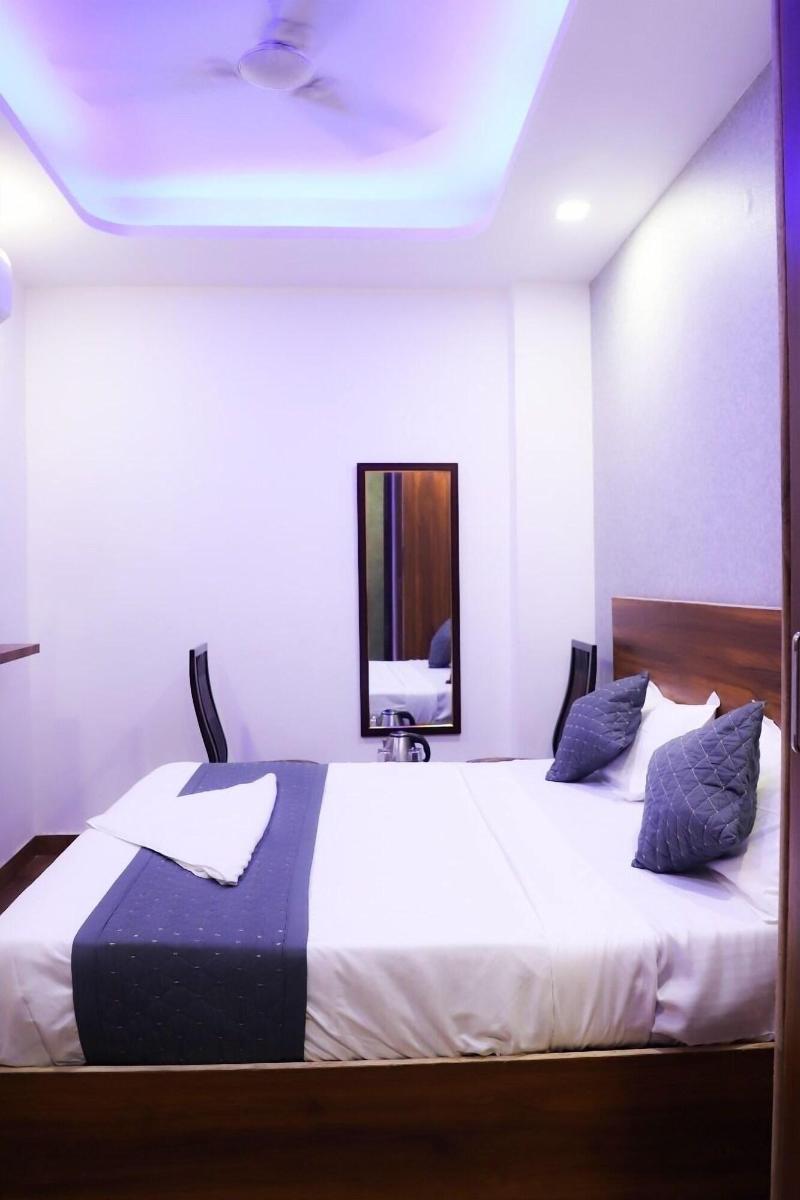 Hotel Surya International image