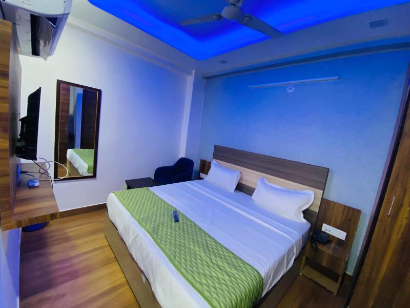Hotel Surya International image