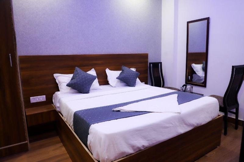 Hotel Surya International image