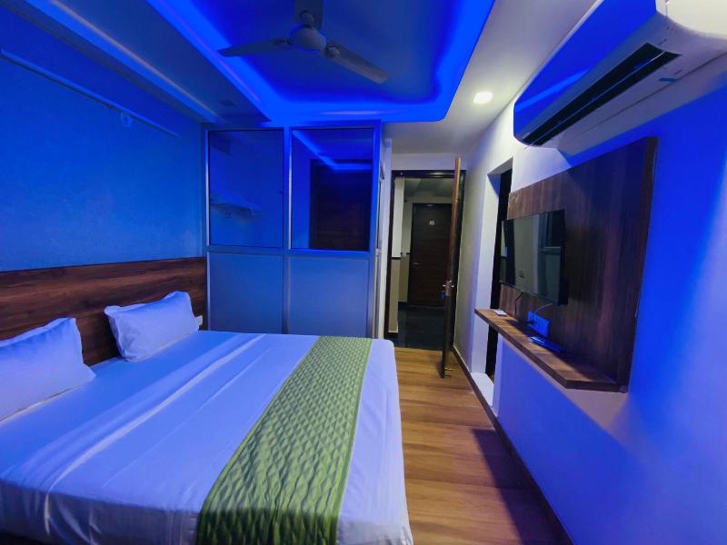 Hotel Surya International image