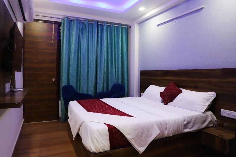 Hotel Surya International image