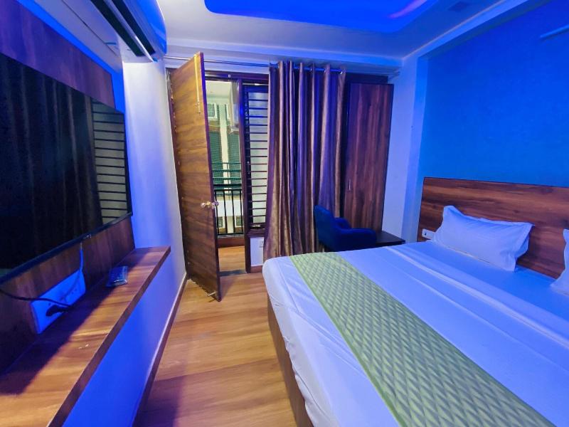Hotel Surya International image