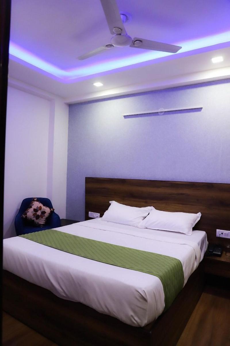 Hotel Surya International image