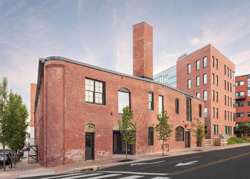 The Weldon Hotel image